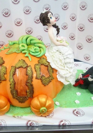 Торт на свадьбу В102237 - Компания Венский пекарь