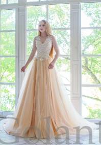 Свадебный салон Свадебный салон QUEEN